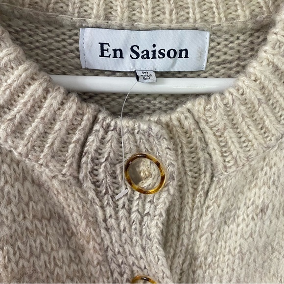 NWOT En Saison Little Cardigan Cropped Wool Size Medium - Picture 3 of 4